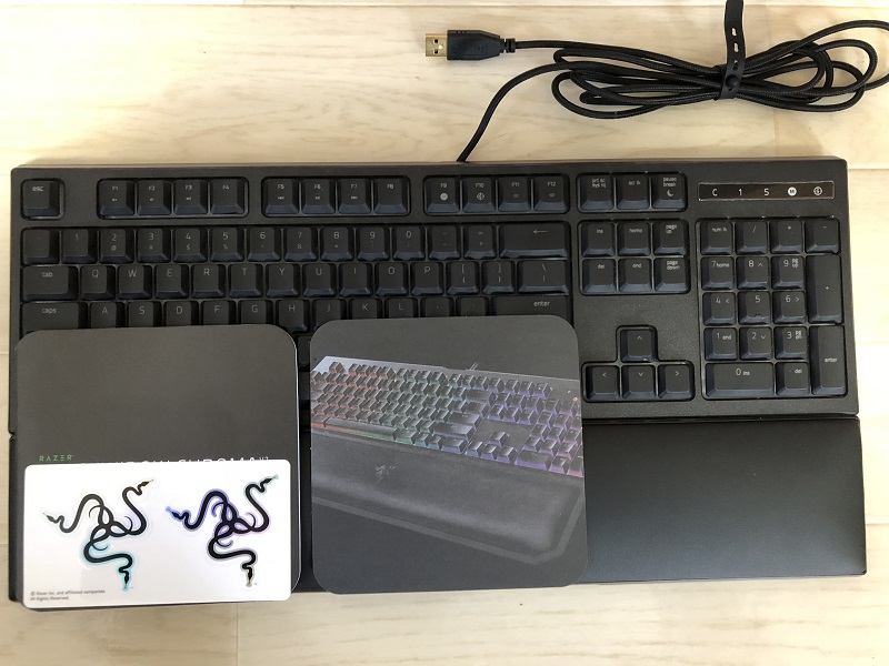 RAZER ORNATA CHROMA パッケージ